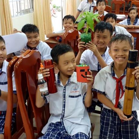 Implementing Plastic Free School campaign in 10 schools in Tra Vinh city