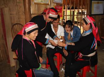 3-days training course on “First Aid Emergency Skills”  in Nam Dam village, Quan Ba district, Ha Giang province